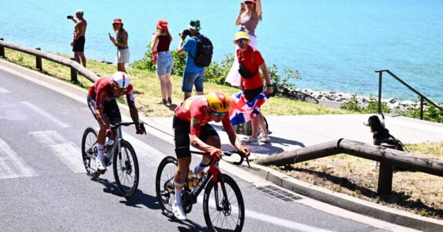 Trực tiếp Tour de France 2026. Cuộc ly khai đang