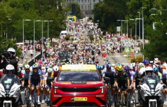 Trực tiếp Tour de France 2026. Hướng tới một ngày ngoạn mục trên đèo Alsatian, lọt vào top 20 ở nội dung chung không xuất phát… Theo chặng thứ 14