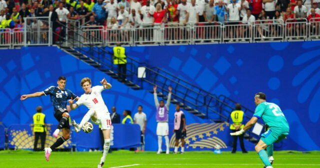 Trực tiếp World Cup 2026. Anh dẫn trước Argentina... Theo