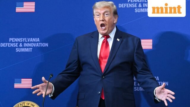 Trump mua cổ phiếu của hơn 20 công ty, sau