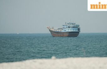 Trump rút đề xuất phí vận chuyển qua eo biển Hormuz: Suez, Panama và các tuyến đường thủy quan trọng khác hoạt động như thế nào