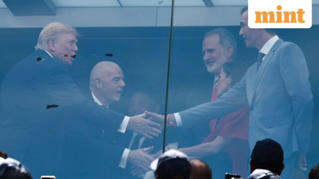 Trump và người Tây Ban Nha Sánchez gặp nhau trong