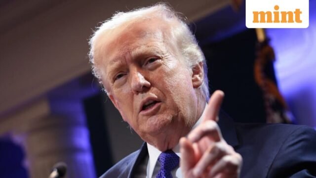 Trump xem xét khởi động lại hoạt động của Iran,