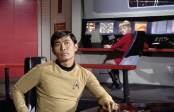Từ trại giam đến cầu Enterprise: câu chuyện của George Takei, thông dịch viên của Đô đốc Hikaru Sulu trong “Star Trek”
