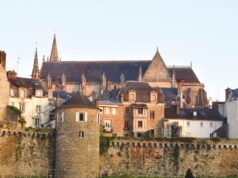 Vannes: đằng sau pháo đài La Mã, nét quyến rũ của thành phố thời trung cổ