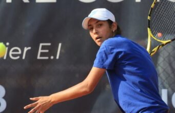 Victor Frumholz trong vai ông chủ, Youmna Derdour không bị thách thức