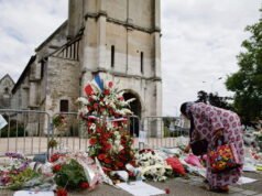 Vụ tấn công Saint-Étienne-du-Rouvray: mười năm sau cái chết của Cha Hamel, sự đoàn kết như một phương thuốc cho nỗi đau buồn