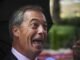 Vương quốc Anh: Bị dồn vào chân tường bởi vụ bê bối tài chính, Nigel Farage từ chức… để cố gắng tái đắc cử