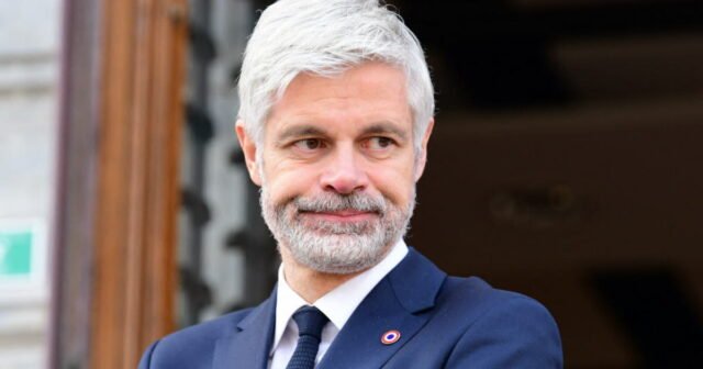 Wauquiez mắng Retailleau và đưa tay cho Philippe