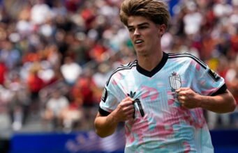 World Cup 2026 Bỉ và Tây Ban Nha vô hiệu hóa nhau, Mbappé và Tchouaméni sẵn sàng vào bán kết.. Theo dõi ngày 30 World Cup