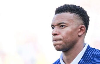 World Cup 2026 Deschamps yêu cầu bảo vệ Mbappé, FFF muốn hủy thẻ vàng của Olise… Theo dõi ngày 25 World Cup