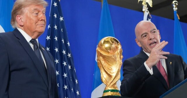 World Cup 2026 Trump và Infantino hoan nghênh việc tổ