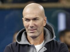 Zinédine Zidane đã chuẩn bị cho kỷ nguyên hậu Didier Deschamps: đối với đội bóng của mình, ông đưa ra một lựa chọn tài chính làm rung chuyển liên đoàn