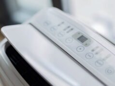 lời đề nghị có lợi hay kẻ trục lợi khủng hoảng? Thuê điều hòa đang gây tranh cãi