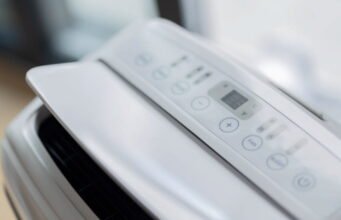 lời đề nghị có lợi hay kẻ trục lợi khủng hoảng? Thuê điều hòa đang gây tranh cãi