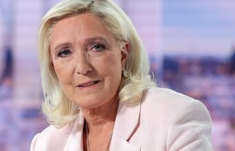 tại sao Marine Le Pen lại phát động cuộc đua bất chấp sự kết án của cô ấy